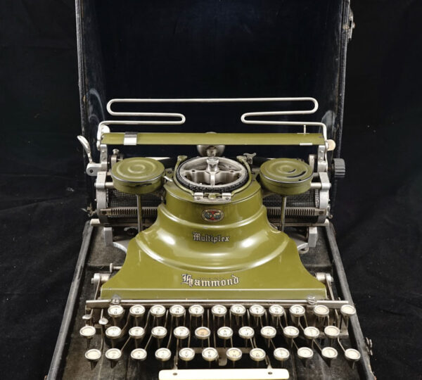 Hammond Multiplex Typewriter
